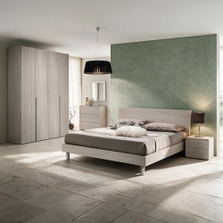Camera Urano con armadio 4 ante battenti e letto in legno colore olmo perla